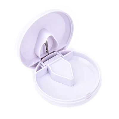 Pilulier - coupe comprimés de poche - coupe pilules 3 coloris - Blanc - La Boutique Des Infirmières