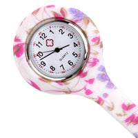 Montre à broche silicone pour blouse infirmière motif 