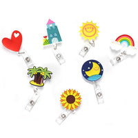 Porte-badges rétractables et extensibles pour blouse infirmière - 8 modèles différents -