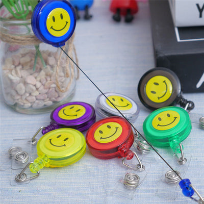 Porte-badges extensibles et rétractables Smileys 7 coloris - La Boutique Des Infirmières